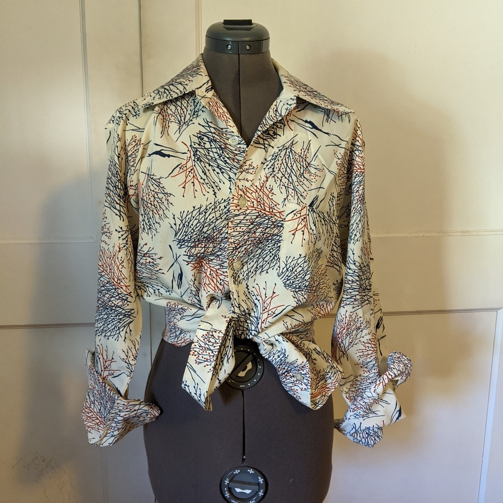 Sweet vintage 1970s men's shirt